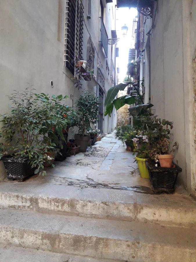 The347, Diletta Apartment Palermo Bagian luar foto